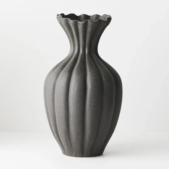 BASMA VASE - BLACK