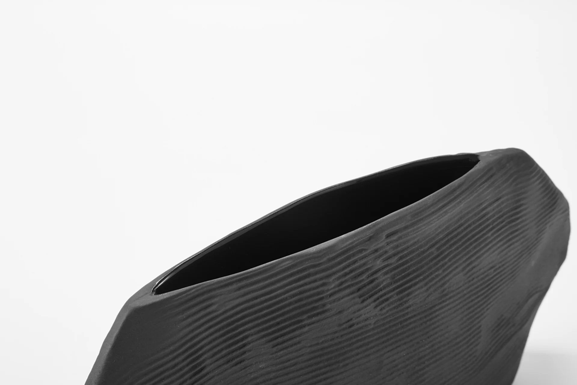 CHALK VASE EBONY - Image 4
