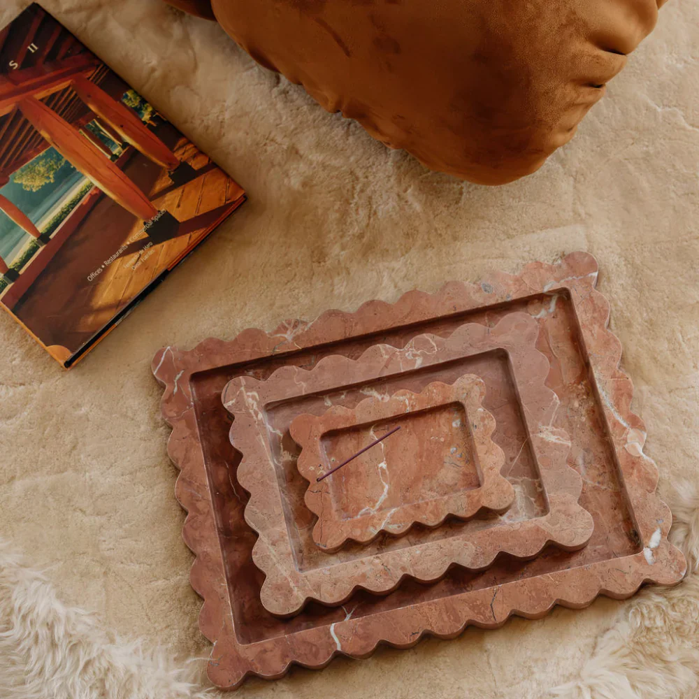 CoTHEORY | PALAZZO SCALLOPED TRAY - ROSSO ALICANTE - Image 3