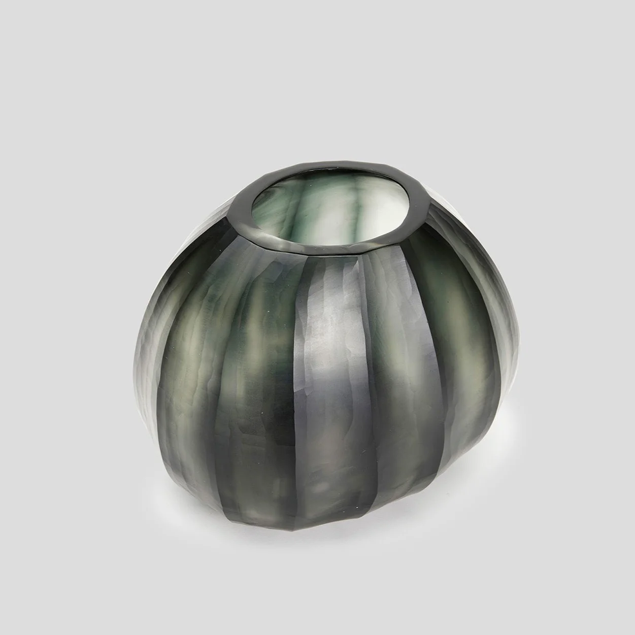 AURA VASE MOSS - Image 4
