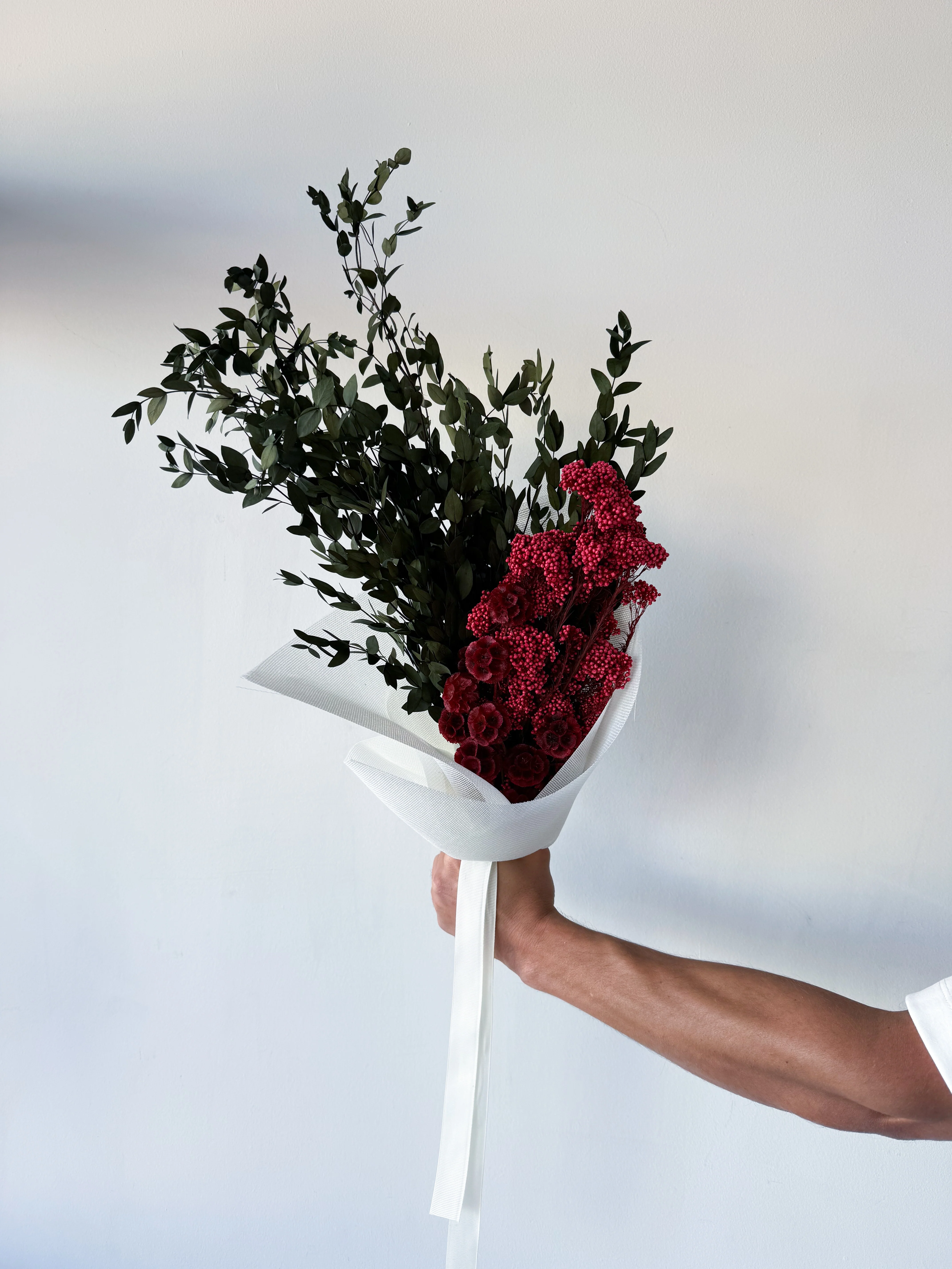 OLIVE PRESERVED FLOWER BOUQUET - Image 3