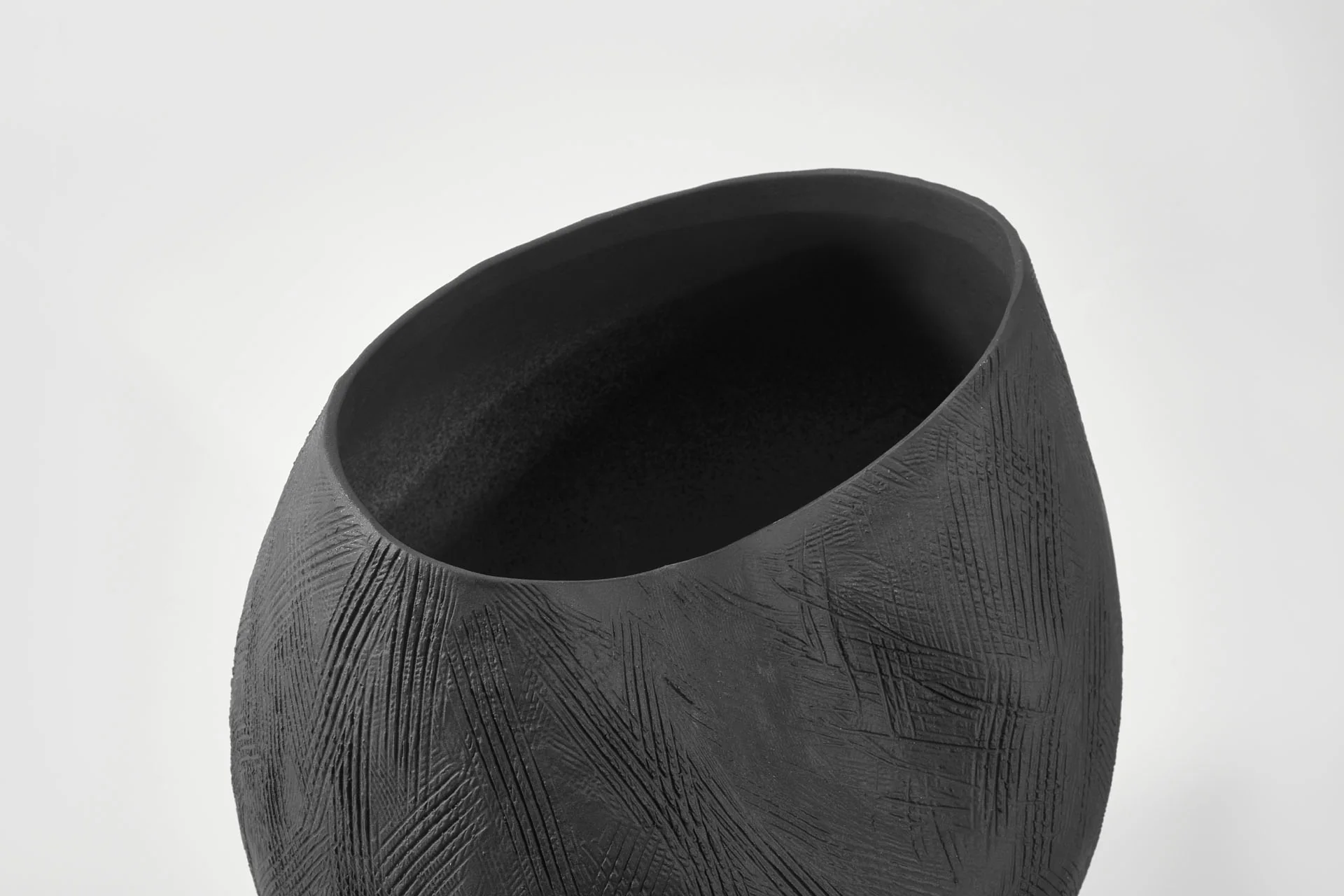 MOULE VASE EBONY - Image 2