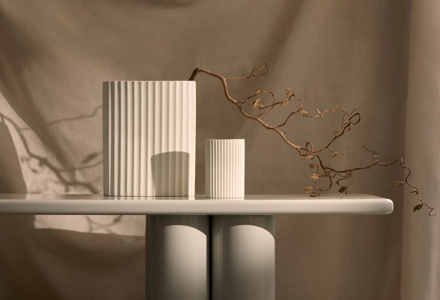 RIPPLE VASE SNOW (S) - Image 2